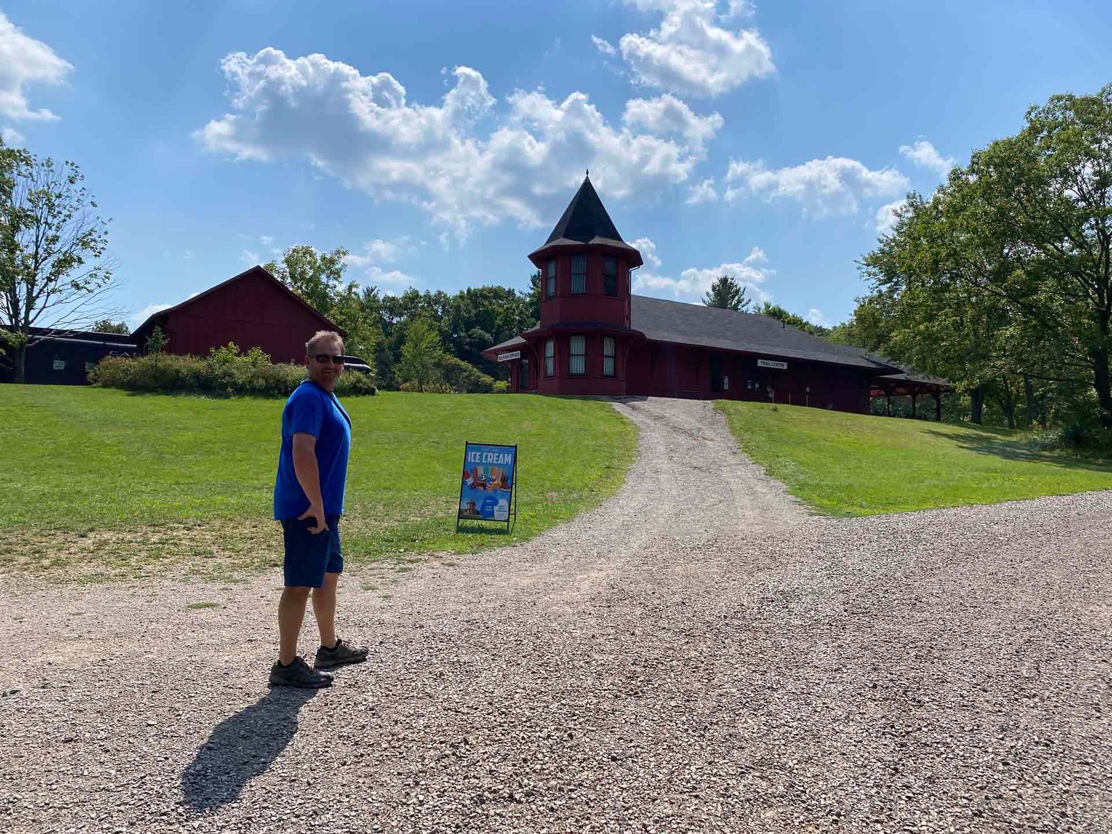 Dave from The Planet D on the dundas valley hiking trail